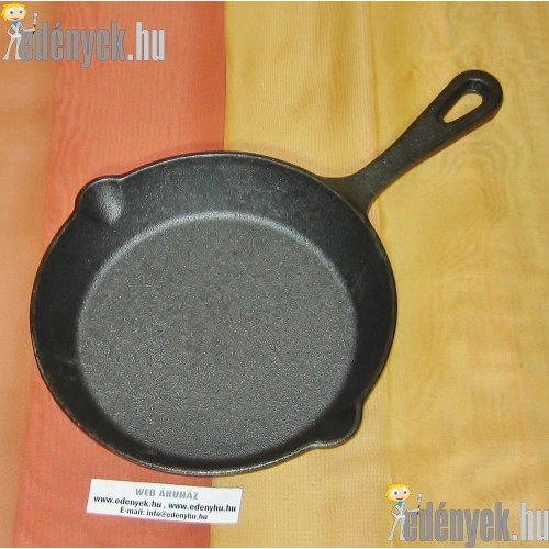 Nyeles öntöttvas serpenyő 20 cm